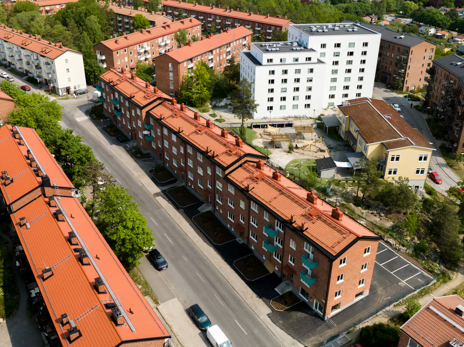 Flygfoto över svenska bostadskvarter